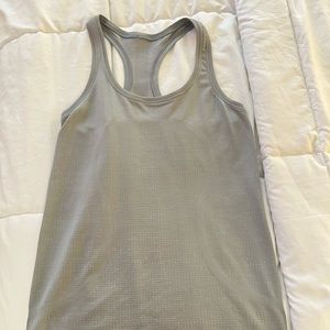 Lululemon Swiftly Tech tank